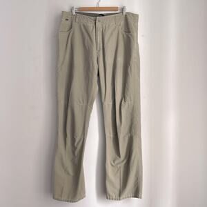 Kuhl outdoors flat front pants sz 38x32